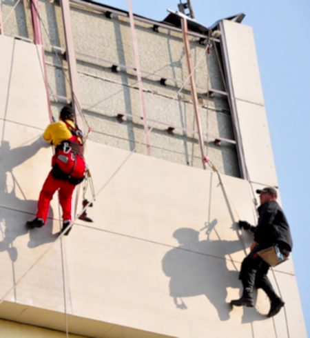 выполнение фасадных работ