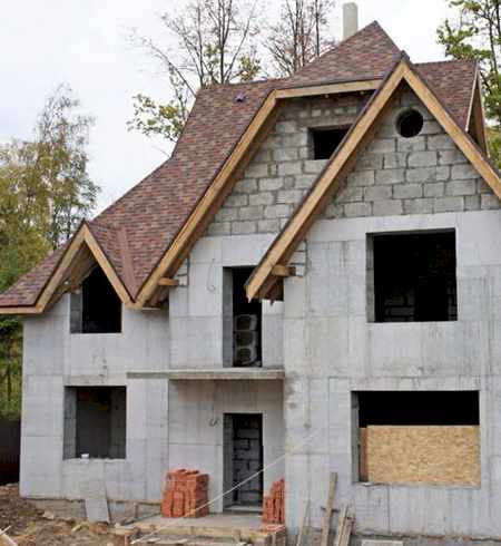 Цены на коробку монолитного дома